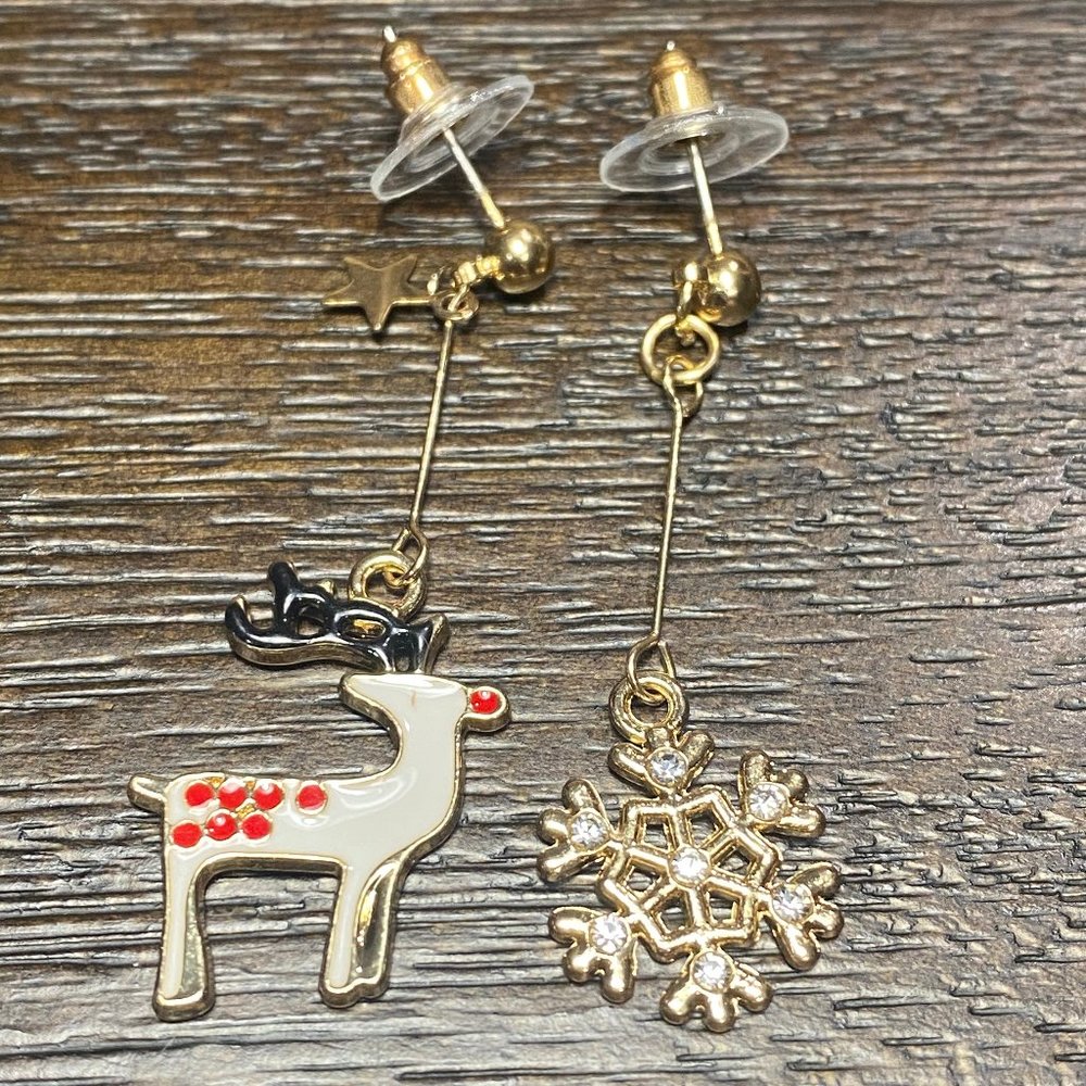 Deer and Snowflake